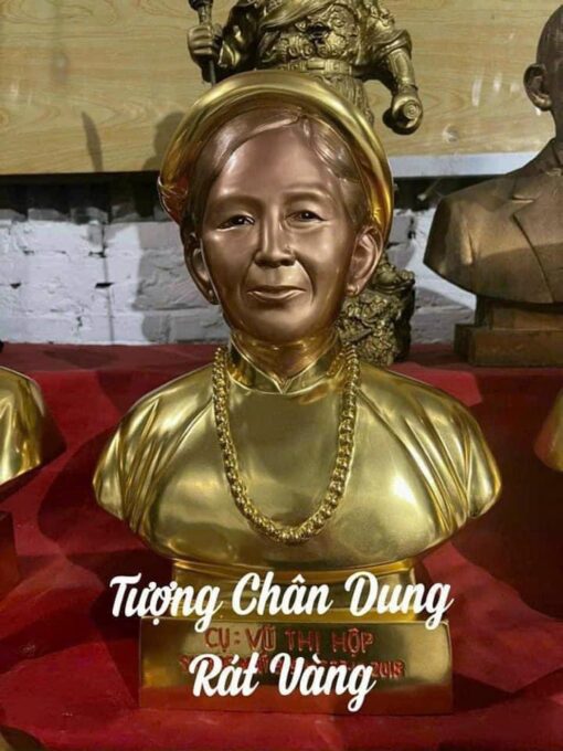 Các Mẫu đúc tượng chân dung dát vàng